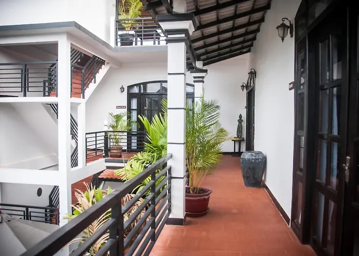 Zajazd Private Boutique With Pool, The Fin Angkor Boutique