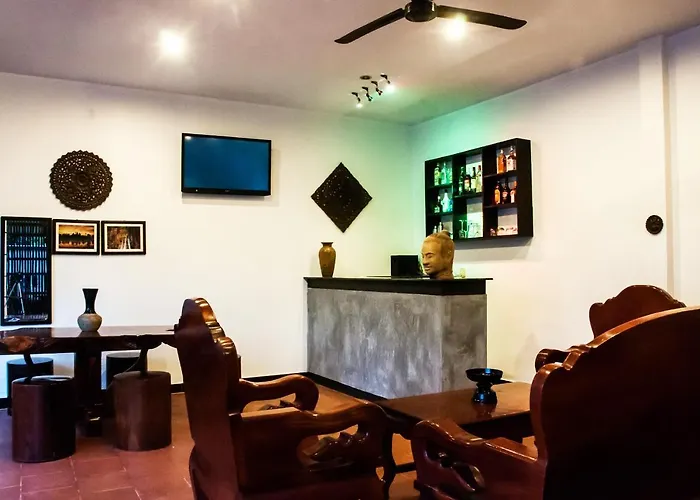 Zajazd Private Boutique With Pool, The Fin Angkor Boutique