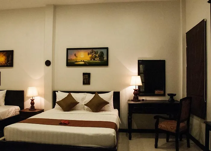 Zajazd Private Boutique With Pool, The Fin Angkor Boutique